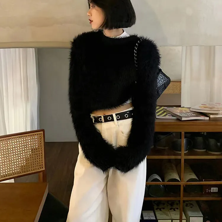 秋冬爆款黑色仿设计感毛衣女短款加厚高级感毛绒茸茸百搭宽松上衣