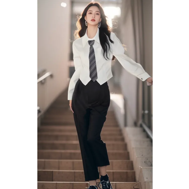 白色不规则长袖衬衫女设计感小众2025初春学院风上衣休闲裤两件套