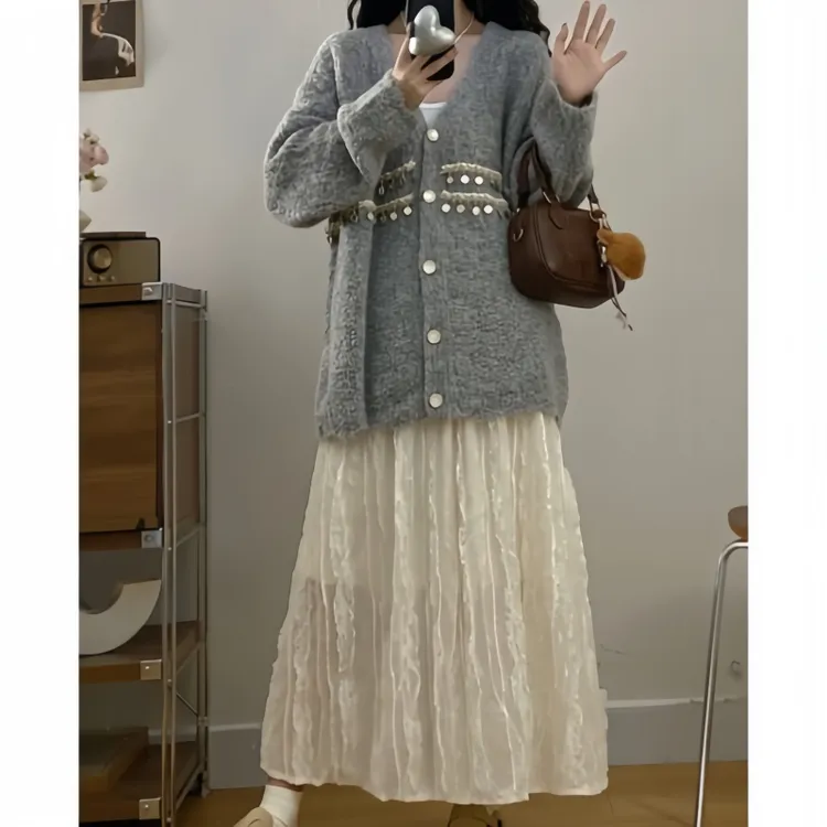 大码女装秋冬新款休闲慵懒风亮片设计款毛衣上衣外套半身裙两件套