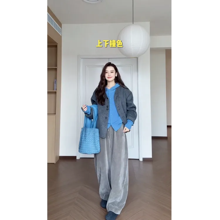 秋冬新款韩系松弛感连帽针织毛衣灰色毛呢外套搭配阔腿裤三件套女商品图