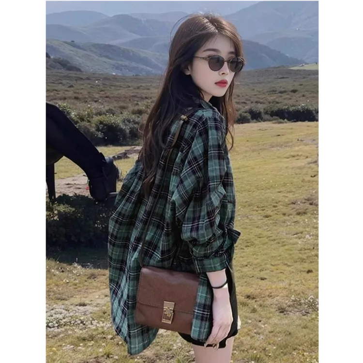 格子衬衫女秋冬宽松韩版设计感小众上衣法式别致长袖衬衣开衫外套