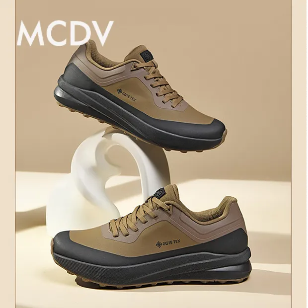 2025年新款品质户外透气男士低帮登山鞋防滑耐磨徒步鞋轻便运动鞋