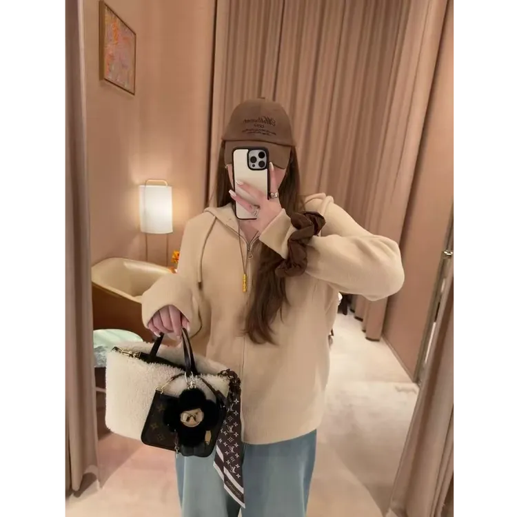 【瘦瘦】甜心奶油-大码抽绳连帽双拉链针织打韩国绒外套S02237