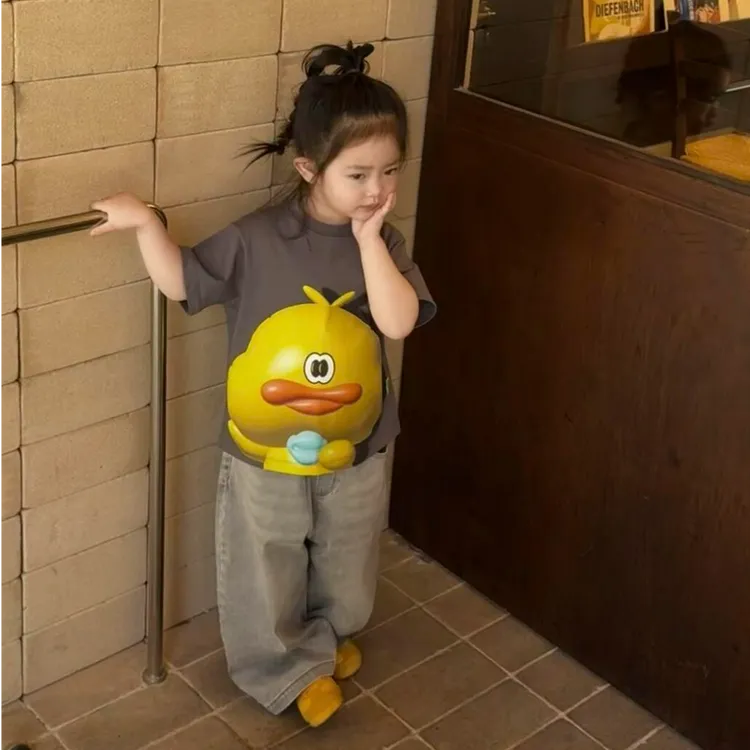 《小思家》女童2025夏季新款韩版休闲大黄鸭短袖直筒牛仔裤套装