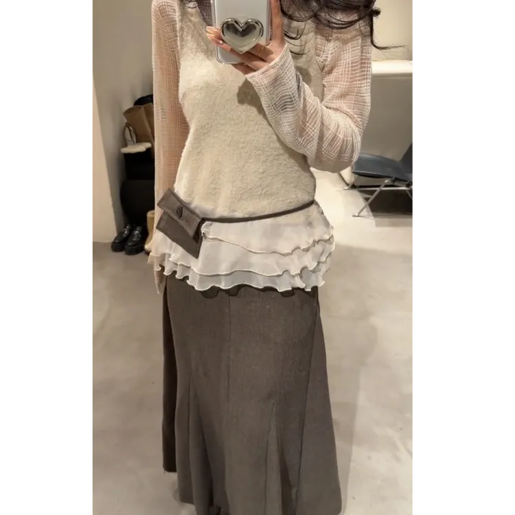 超火一整套2025秋冬新款时尚法式高级感上衣马甲半身裙三件套