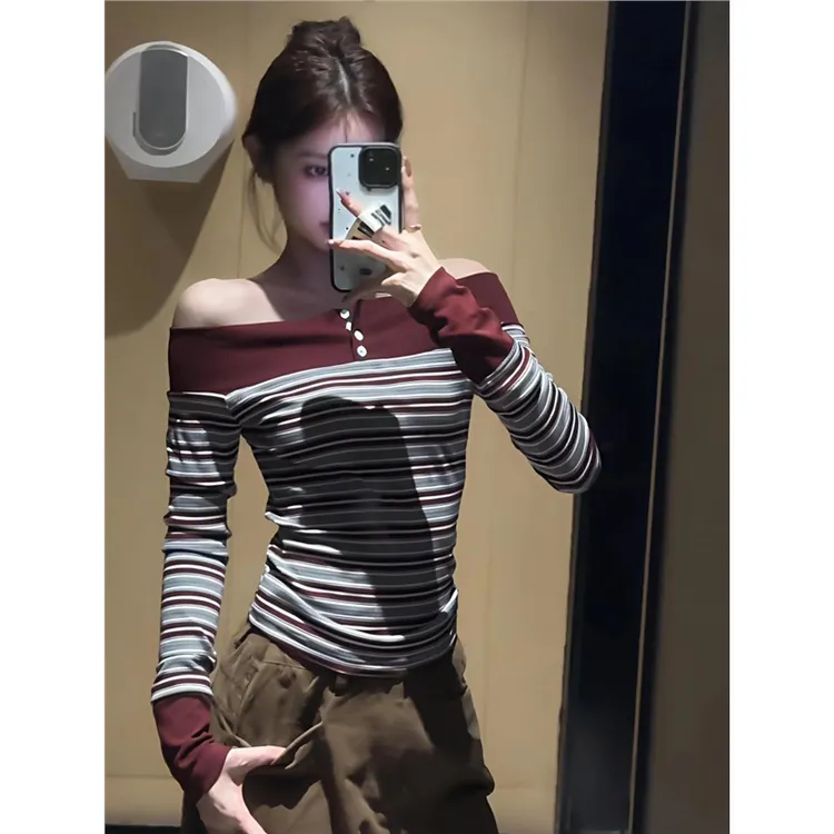 大码复古撞色一字肩条纹长袖T恤女装秋季高级感胖MM显瘦露肩上衣