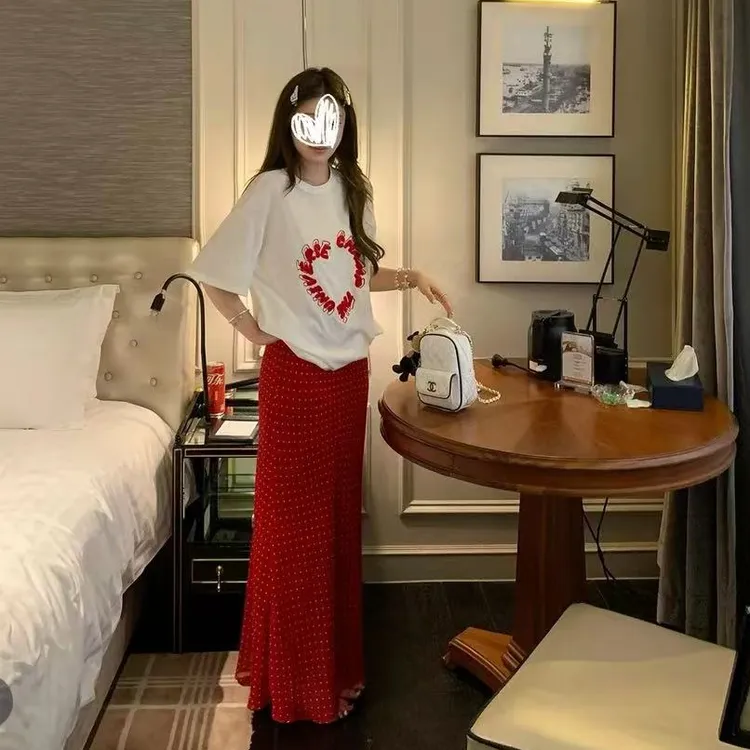 【字母立体刺绣】短袖上衣+遮肉显瘦半身裙时尚减龄套装两件套