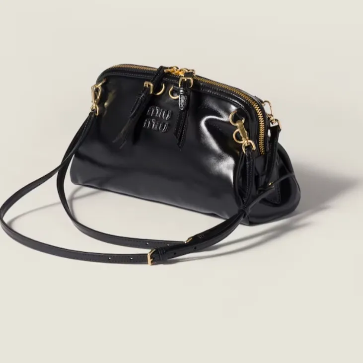 未使用 MIU MIU/缪缪 全新亮面牛皮手包Caprice皮革手拿包