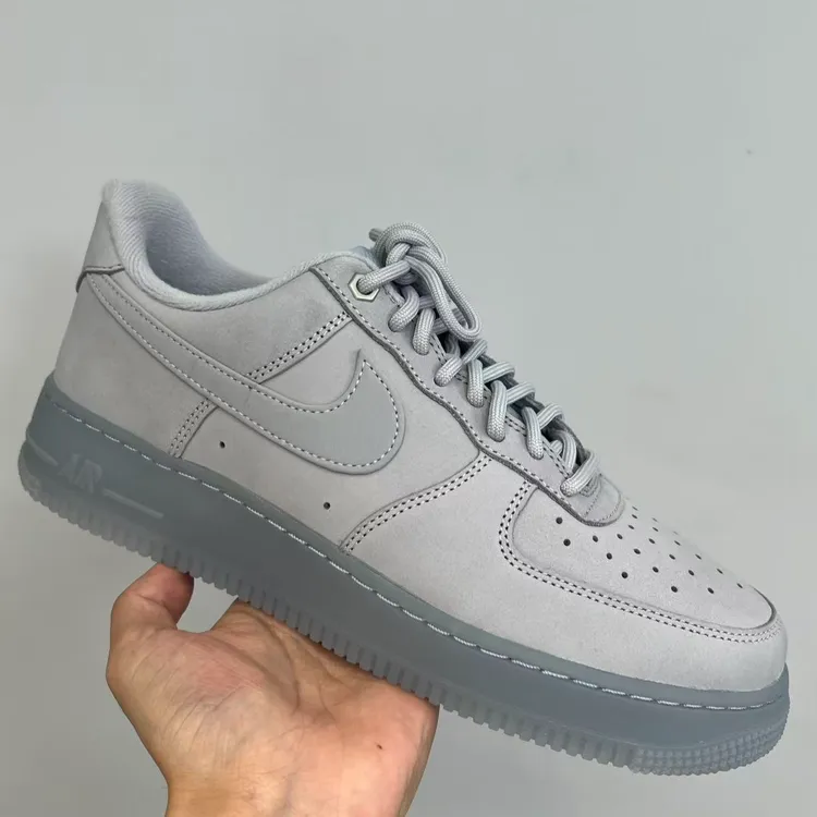 NIKE耐克男子AIR FORCE 1 '07 WB磨砂板鞋秋冬休闲鞋CJ9179-002