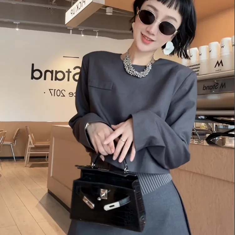 XIAOBAI秋季欧美风时尚极简风休闲风上衣