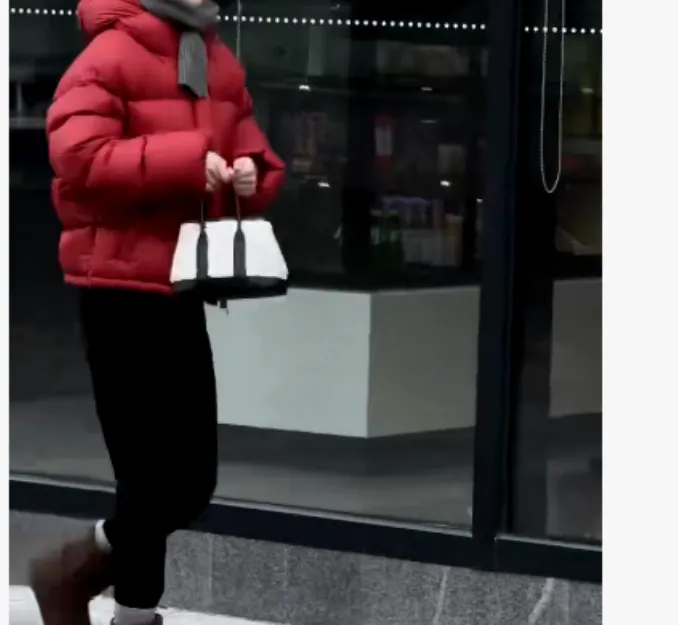 2025冬季时尚潮流百搭精品女装财OOCISS