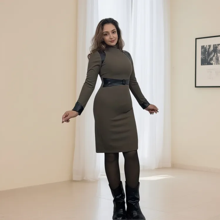 2025年气质时尚拼接皮收腰中长裙修身针织连衣裙女