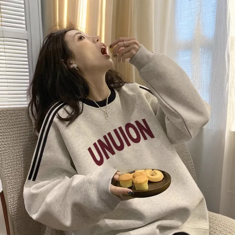 圆领卫衣秋冬女长袖2025新款三条杠宽松设计感小众外套休闲上衣