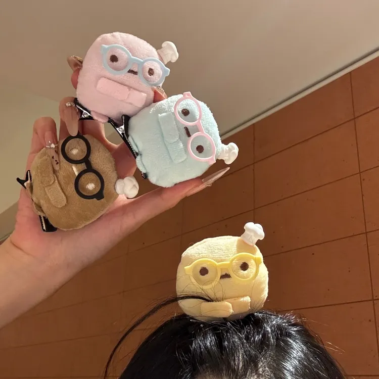 萌趣可爱厨师帽眼镜角落生物圆子发夹毛绒卡通少女碎发顶夹鸭嘴夹