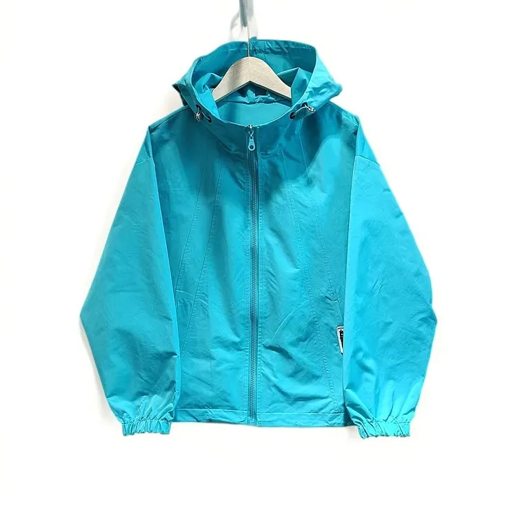 2025年春夏新款爆款冲锋衣套装户外连帽彩色休闲女