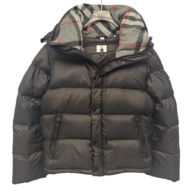 【KK专属】Burberry博柏利 袖子可拆式衣袖连帽羽绒服 冬季 男女同款 黑色