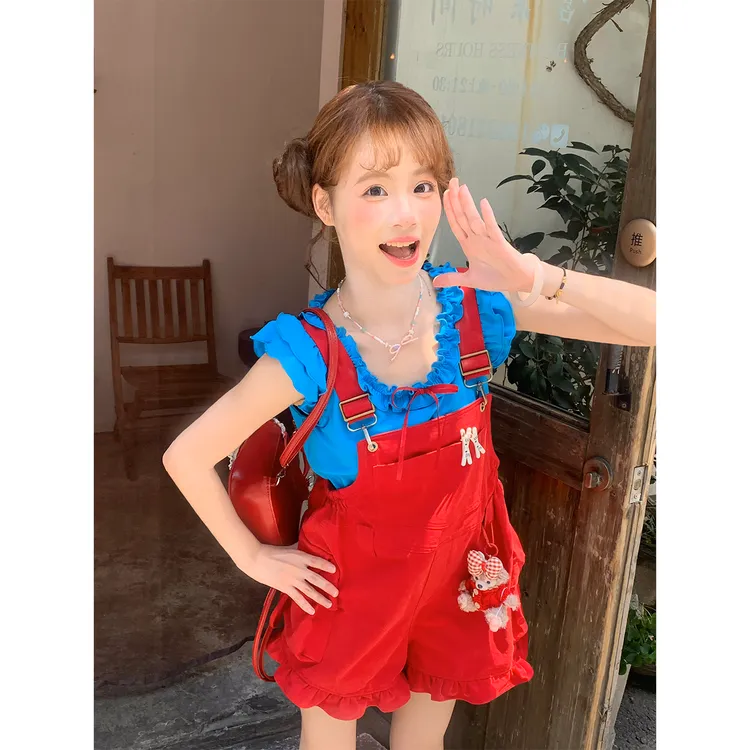 莓果泡泡 sinsingirl 红色背带裤肩带可调节 蓝色短袖T恤