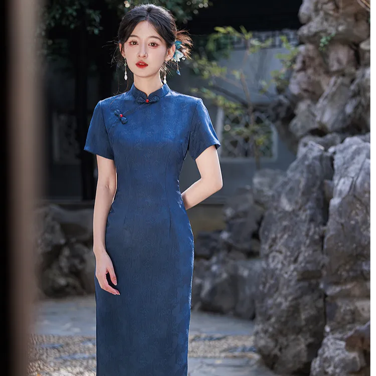 蓝色旗袍新中式改良年轻款少女2025新款文艺提花夏季女大学生洋装
