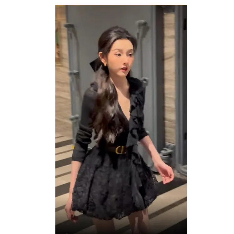 法式高级感木耳边V领修身收腰衬衫女2025新款高腰显瘦半身裙套装