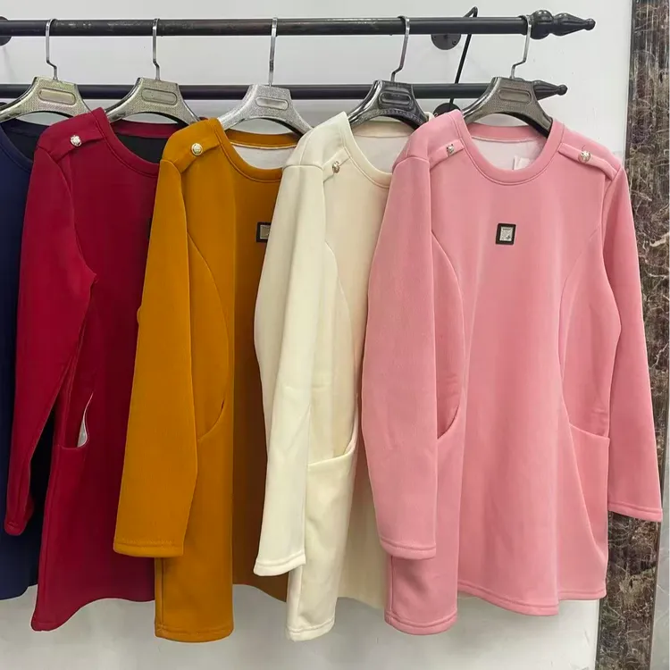 冬季新款加绒圆领特体大码时尚百搭250斤可穿打底T桖7170