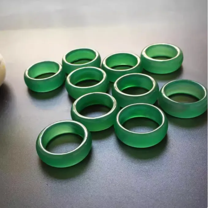 天然冰种红玛瑙戒指民族风男女款本命年白绿玛瑙黑玛瑙指环送女友