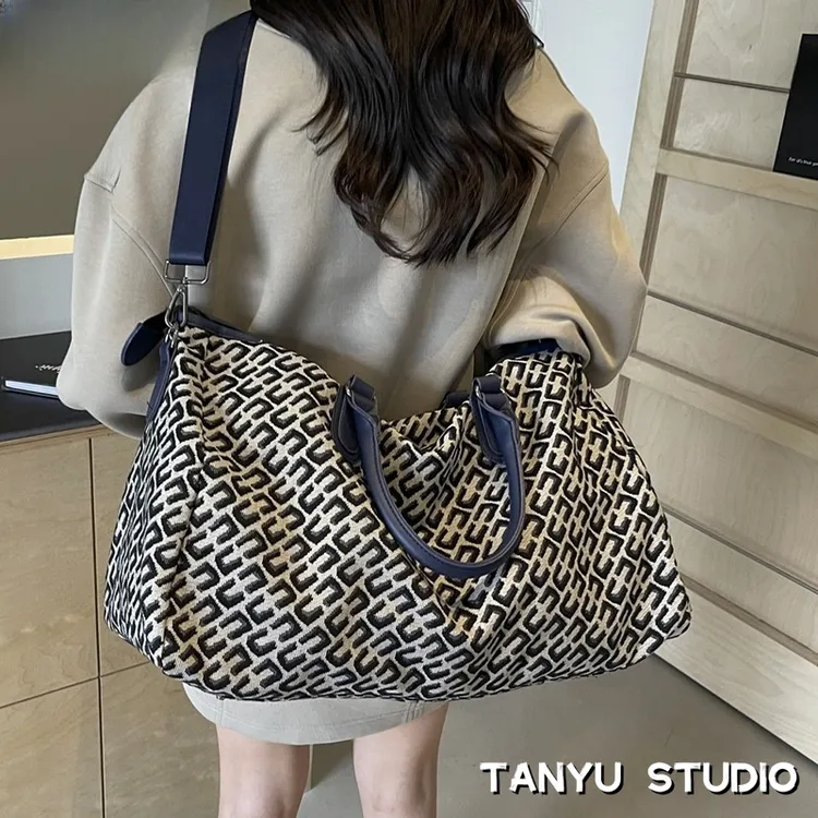 探屿轻奢高级感旅行包女短途行李包大容量手提轻便运动健身包