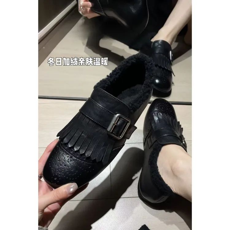 {茵茵家}【加绒布洛克】头层小牛皮雕花流苏单鞋复古平底英伦风皮鞋