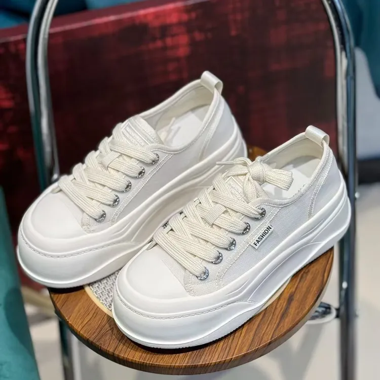 时尚休闲鞋夏季透气厚底休闲鞋春季百搭时尚厚底真皮网面