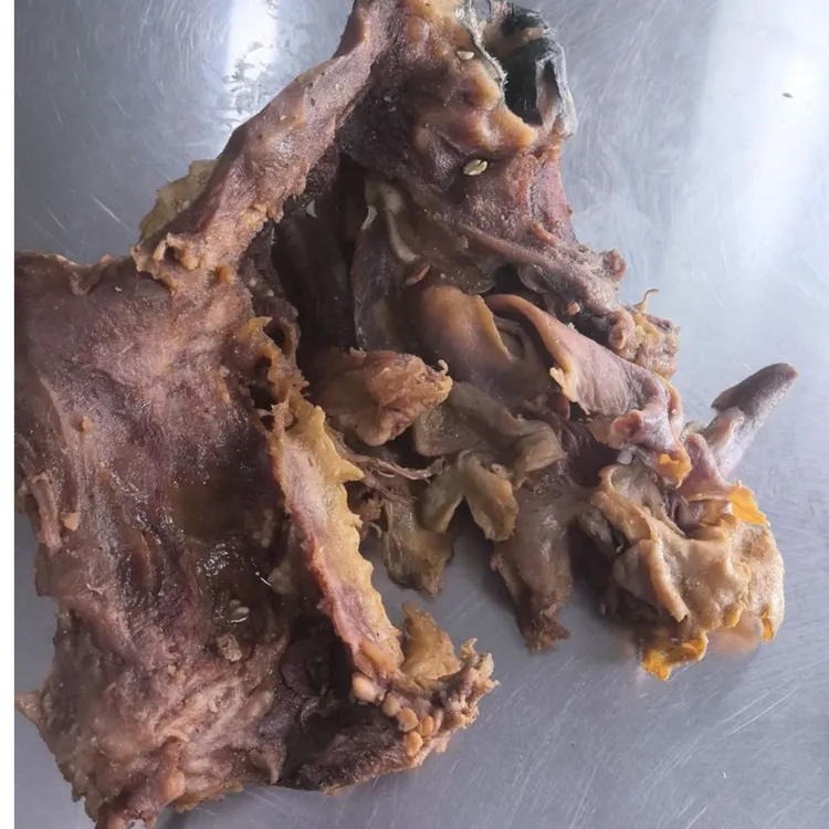 每日鲜出 5斤装牛脸肉 拆骨肉 偶尔有牛毛介意勿拍