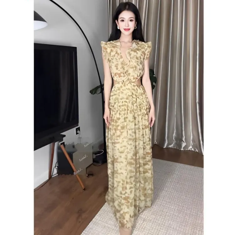 夏季2025新款法式气度气质小飞袖黄色显瘦碎花连衣裙长裙子女收腰