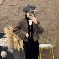 范范力推--法式撞色V领短外套女2025新款时尚宽松百搭高级感上衣