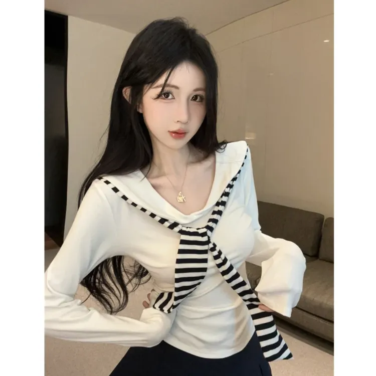 2025秋季新款韩版学院风海军领套头披肩正肩T桖小众设计时尚感