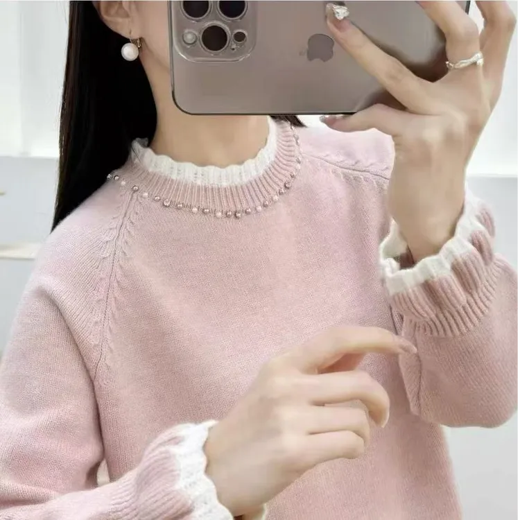 秋冬新款荷叶领钉珠宽松毛衣女韩版宽松泡泡袖设计针织打底衫A169