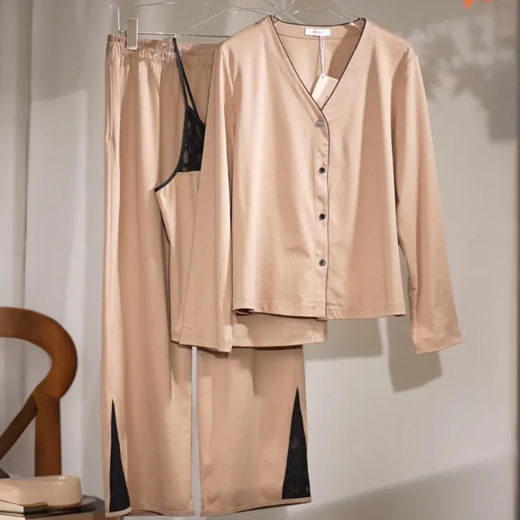 爱慕星序【琥珀流光风】秋冬宽松长袖开衫吊带三件套AM46C431