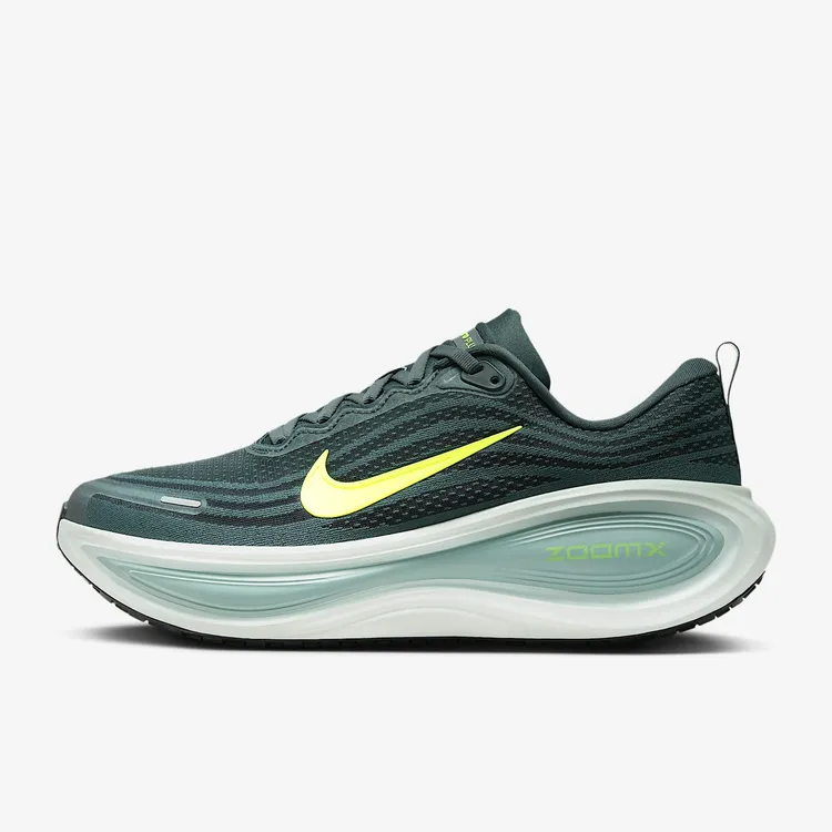 NIKE/耐克Vomero Plus 超级迈柔男子公路跑步鞋HV8150300