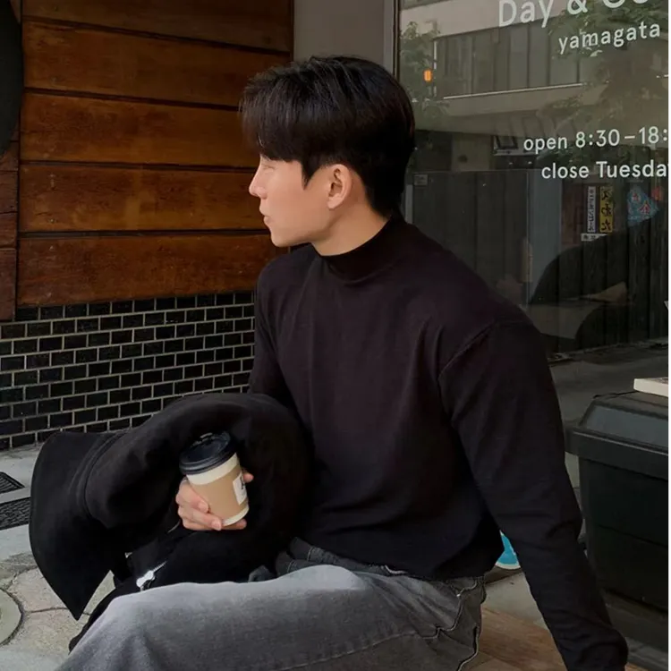 秋冬款百搭纯色半高领毛衣男士舒适保暖打底针织毛衫男内搭上衣