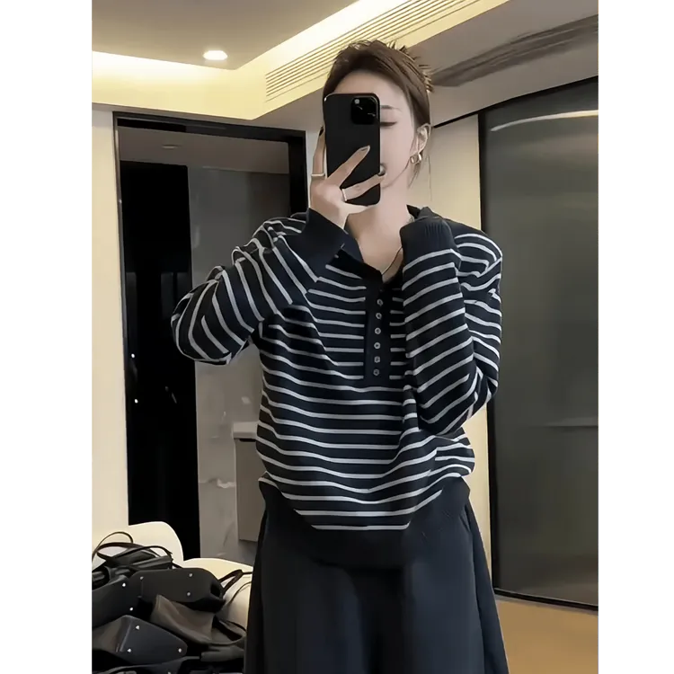 条纹长袖针织衫女2025新款秋季高级感时尚减龄显瘦休闲连帽上衣女