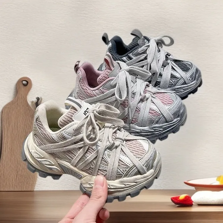 2025秋冬季新款女童坦克老爹鞋男童运动鞋加绒脏脏鞋儿童跑步鞋