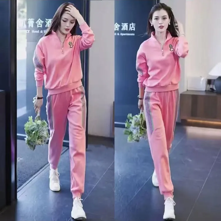 运动套装女春秋2025新款洋气印花减龄宽松妈妈休闲立领卫衣两件套