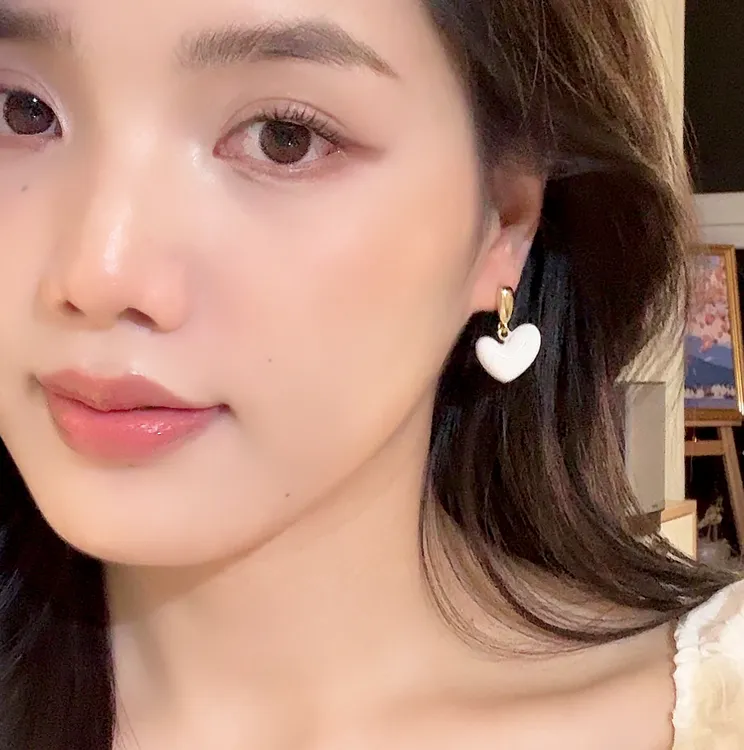合金无非金属耳饰 环2025新款法式爱心耳环简约高级感耳钉女小