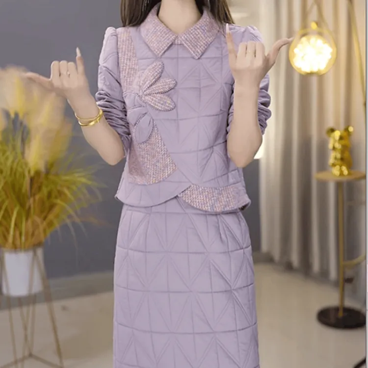 C111【上衣+半身裙】2025冬季新款时尚高端保暖加厚小香风套装裙