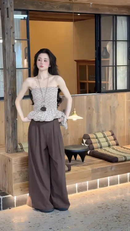 纯欲风套装法式时尚抹胸背心上衣女夏季高腰显瘦百搭休闲裤两件套