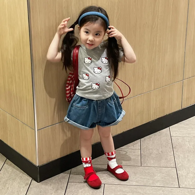小思家2025夏季新款女童韩版休闲百搭卡通猫短袖翻遍牛仔短裤套装