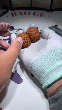 【闪购商品】文玩核桃把件宝阁文玩核桃黄杆狮子头