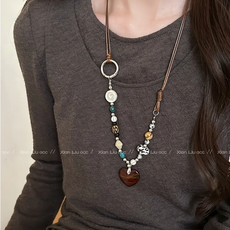 铜布艺项链 复古爱心串珠项链女轻奢高级感毛衣链早秋脖子配饰潮