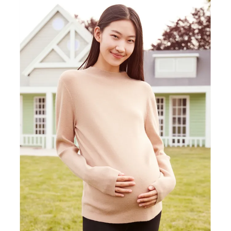 2025年秋新款孕妇装原身立领百搭毛衫HH65175