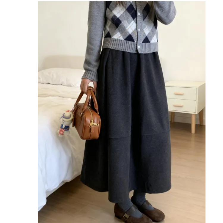 秋冬新款深灰色花苞毛呢半身裙大码女装微胖mm中长款蓬蓬气球伞裙