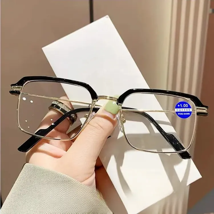 【时尚百搭】防蓝光老花中老年高清男女超清时尚便携轻老花收纳密封商品图