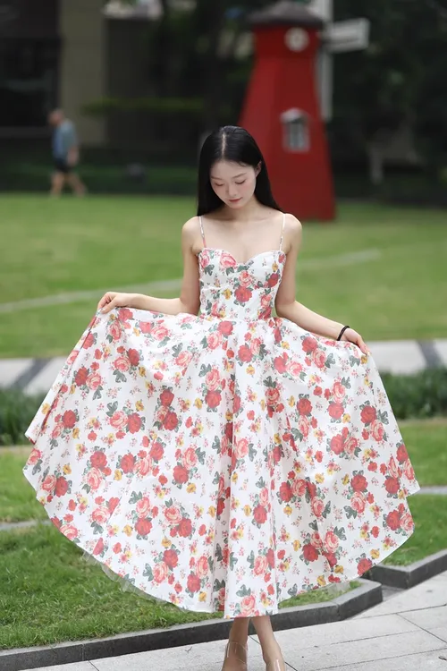 黛娜【左岸玫瑰】复古玫瑰碎花晚礼服裙高端轻奢生日公主显瘦蓬蓬裙