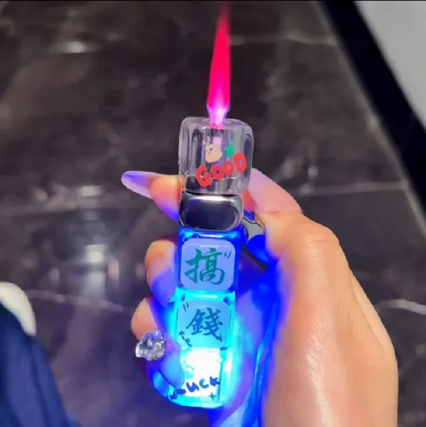 创意旋转打火机防风炫酷个性便携解压高颜值送礼送男友